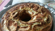 Bolo de maçã verde