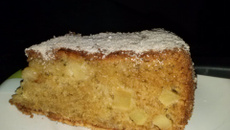 Bolo de maçã com casca