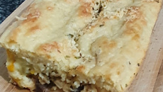 Pão de forma caseiro com recheio