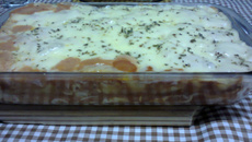 Conchiglione recheado com presunto, queijo e catupiry