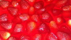 Torta de morango com creme branco