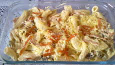 Macarrão com creme de leite e bacon