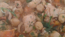 Frango com grão-de-bico