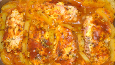 Linguiça toscana com batata gratinada no forno