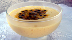 Mousse de maracujá cremoso, light e rápido