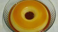 Pudim com polenguinho