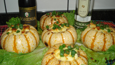 Minimoranga com carne de sol e queijo coalho