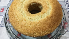 Bolo de coco fácil