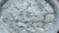 Peito de frango grelhado com molho branco