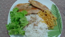 Filé de frango grelhado ao molho shoyu