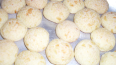 Pão de queijo fácil