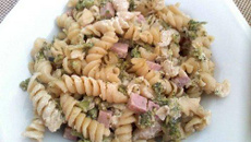 Macarrão com brócolis da Van