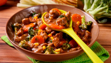 Picadinho de carne com legumes