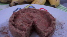 Bolo de banana e maçã de 5 minutos