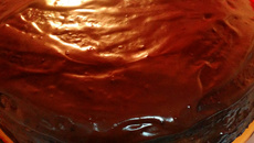 Bolo de chocolate com Bis