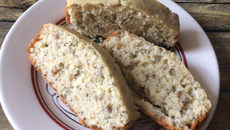 Pão sen glúten com semente de girassol, chia e linhaça