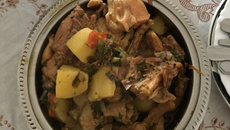 Frango caipira com batata