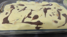 Pavê mousse de maracujá com chocolate
