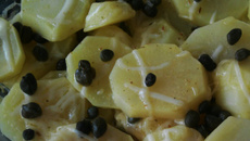 Batata no forno com alcaparras