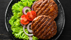 Hambúrguer no liquidificador