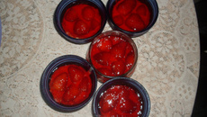 Torta de morango com ganache e massa de biscoito