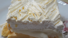 Tentação de pêssego em três camadas