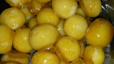 Balas de coco caramelizadas