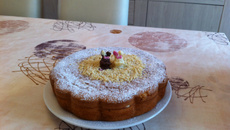 Bolo de  limão e amêndoa da Cati