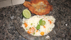 Arroz simples com camarão