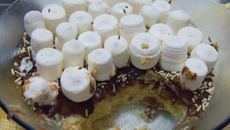 Pavê de suspiro gostosura