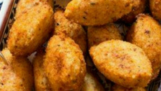 Bolinhos de arroz com mandioca recheado