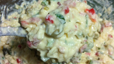 Pão de azeitonas e parmesão