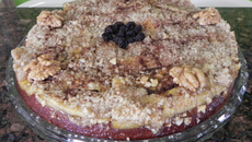 Bolo integral de banana com castanha, nozes e passas