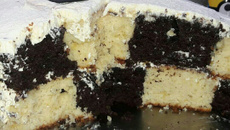 Bolo xadrez colorido