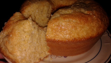 Bolo de vitamilho com coco