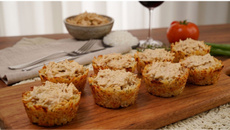 Cestinha de arroz dormido na airfryer crocante com recheio cremoso