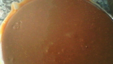 Calda de chocolate que endurece