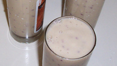 Vitamina de banana da Soemes