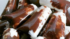 Din din gourmet de leite em pó com creme de avelã