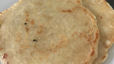 Pão simples de frigideira