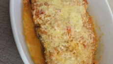 Filé de peixe à parmegiana