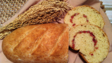 Pão caseiro recheado com calabresa