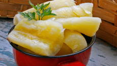 Mandioca na manteiga