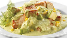 Lombo de porco ao molho de folha azedinha