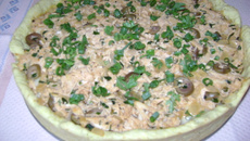 Torta de frango com mussarela