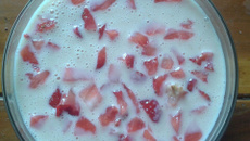 Sorvete de morango simples