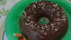 Brigadeirao de coco com nozes