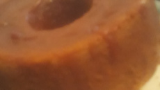 Bolo de fubá com goiabada da Bárbara