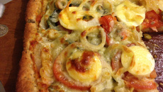 Pizza integral de escarola (chicória)