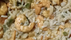Risoto de camarão com tâmaras